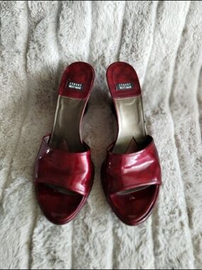 Stuart Weitzman Red Patent Leather Wedge Slide Heels Women’s 8B  Heavy Sole Wear